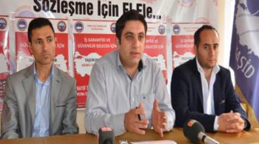 Taşeron Iş&ccedil;ilerden Bakan &Ccedil;elik'e Sınıfta Kalmış &Ouml;ğrenci Benzetmesi