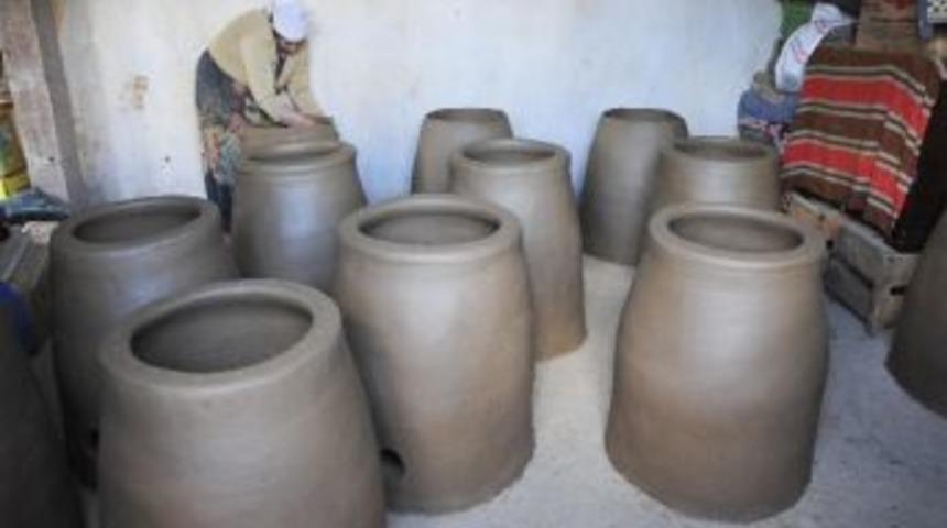 Kavakbaşı&rsquo;nın &Ccedil;&ouml;mlek Ve Tandırları İstanbul&rsquo;da Tanıtılacak