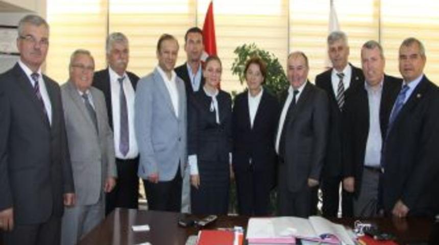 B&uuml;y&uuml;k İzmir Balkan Platformu, İl Sağlık M&uuml;d&uuml;rl&uuml;ğ&uuml;'n&uuml; Ziyaret Etti