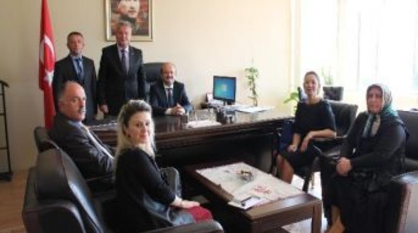 Kartepe Kent Konseyinden Yeni Kaymakama Hayırlı Olsun Ziyareti