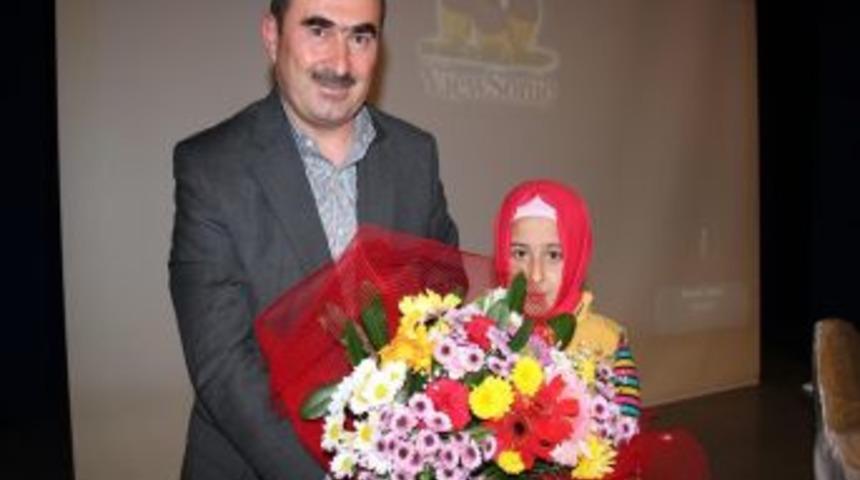 Yazar Haylamaz: Kadına Şiddet Kanun &Ccedil;ıkarmakla &Ccedil;&ouml;z&uuml;lmez