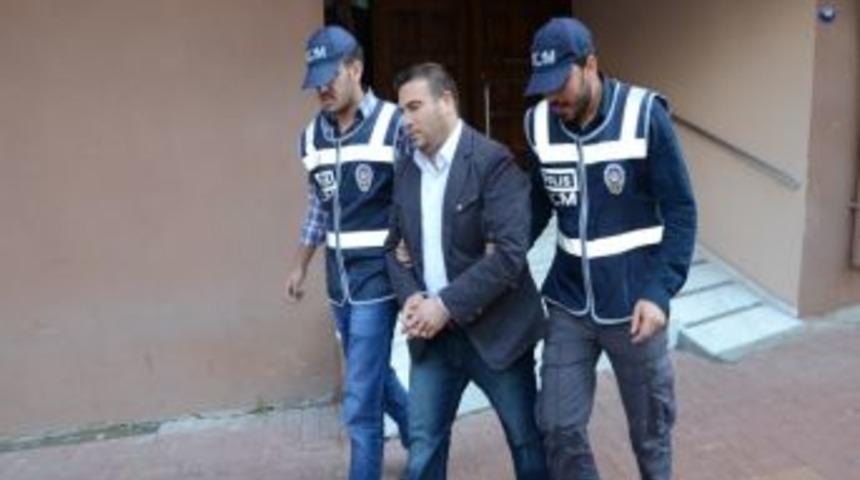 Cezaevi Firarisi Sahte Evrakla Bankalardan Kredi &Ccedil;ekmiş