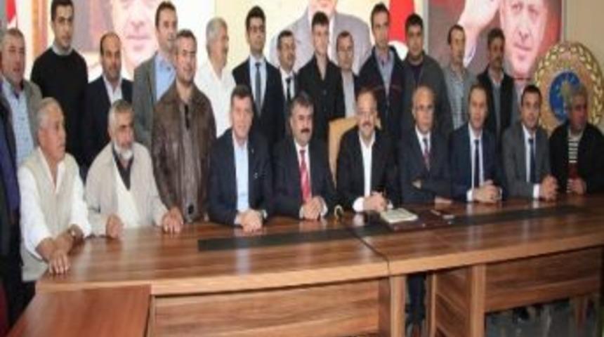 Gürsu'da Ak Parti'nin İlk Aday Adayı Murat Çakır