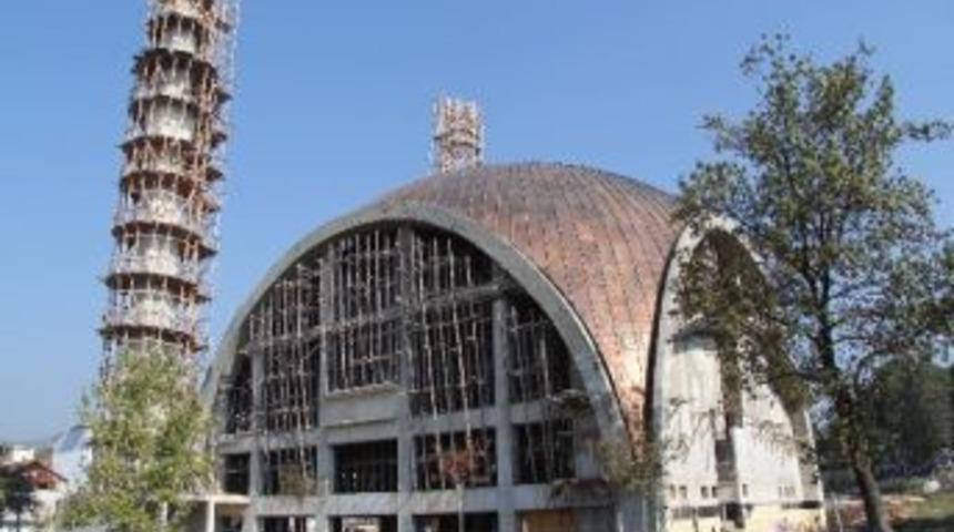 Rasimpaşa Cami Kubbesinin B&uuml;y&uuml;k Kısmı Tamamlandı