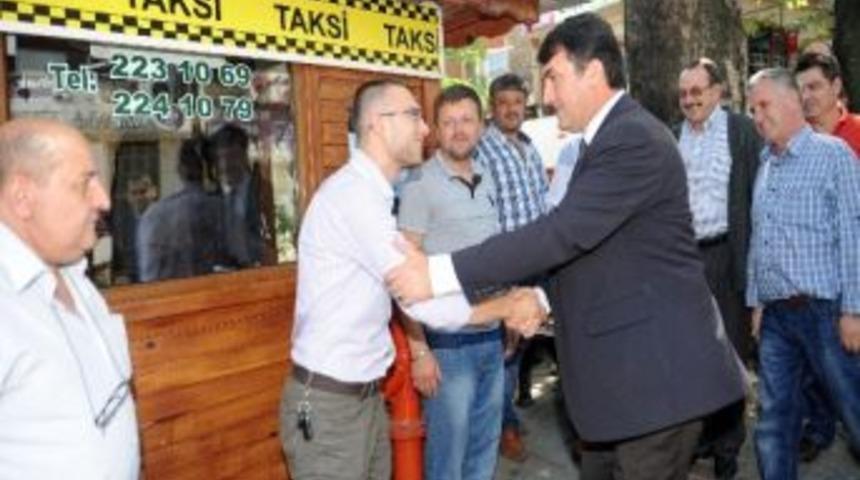 Dündar, Çarşı Esnafını Dinledi