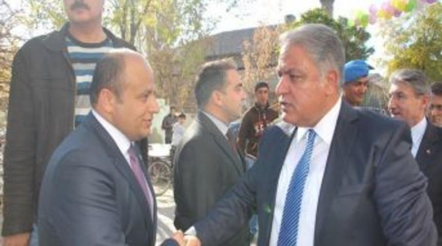 Patnos'ta &Uuml;&ccedil; Yıldızlı Otel A&ccedil;ılışı