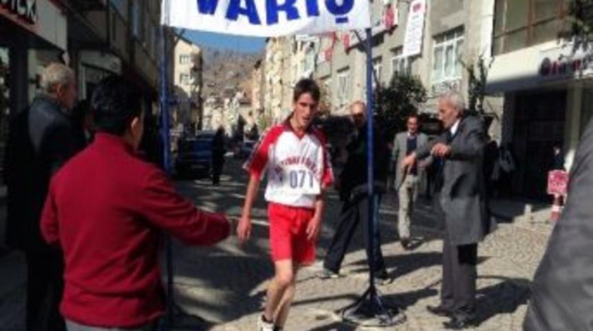 G&uuml;m&uuml;şhane&rsquo;de Cumhuriyet Koşusu Yapıldı