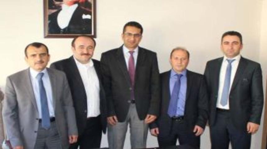 Aile Ve Sosyal Politikalar İl M&uuml;d&uuml;rl&uuml;ğ&uuml; Memur Sen Ile Protokol Imzaladı