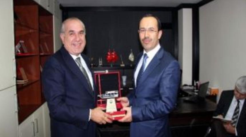 Suşehri Belediye Başkanı Sel, Srt Televizyonuna Konuk Oldu