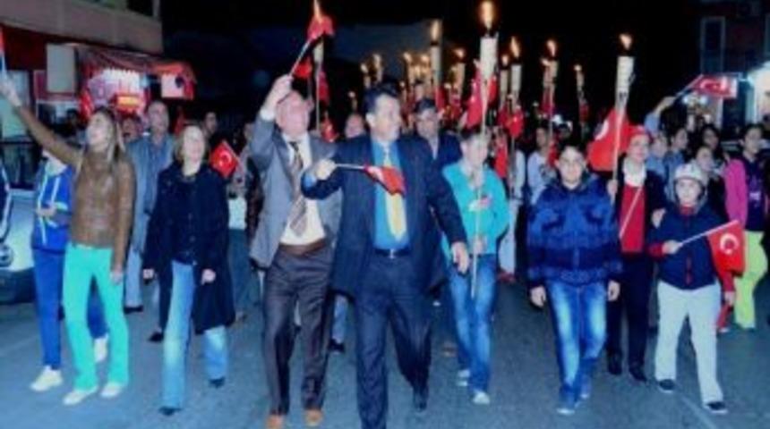 Kemalpaşa'da Cumhuriyet Bayramı Coşkusu