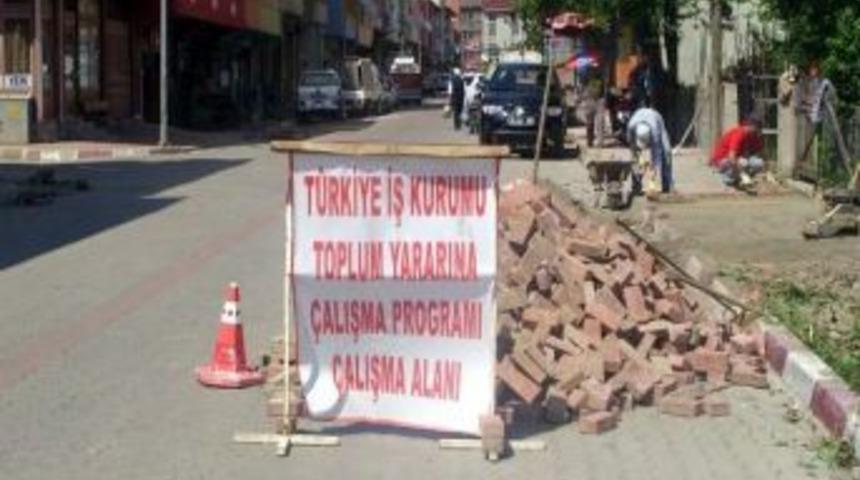 Geçici İşler, 800 Kişiye Ekmek Kapısı Oldu