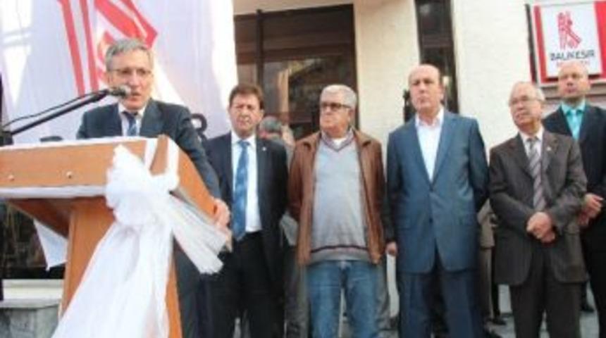 Balıkesir Belediyesi'nden İş&ccedil;ilerine Y&uuml;zde 30 Zam