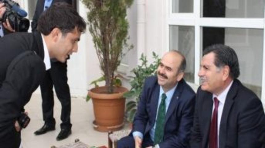 Siirtlilerden İdari Mahkeme Talebi