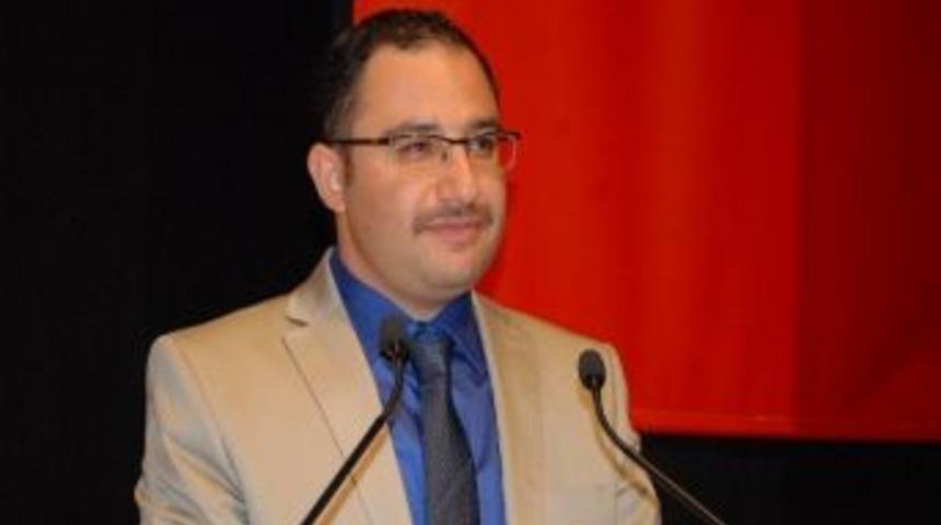 Feridun Kunak, Burdurluları Muayene Etti