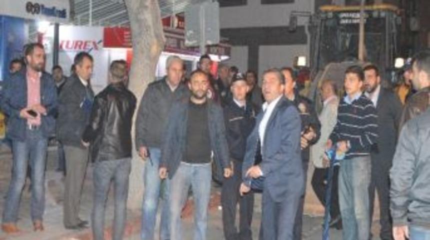 Şof&ouml;rlerin Kavgası Kanlı Bitti: 3 Yaralı