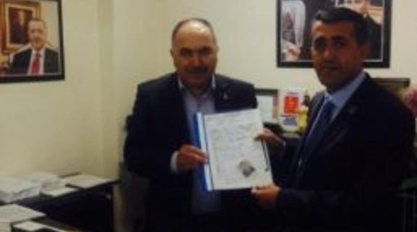 &Ccedil;etin &Ouml;zhan, &ldquo;hizmet İ&ccedil;in G&ouml;reve Talibim&rdquo;