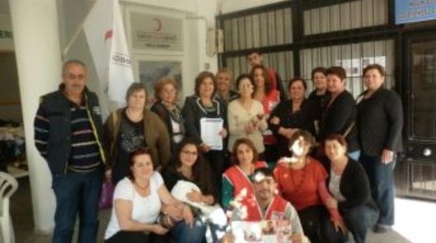 T&uuml;rk Kızılay'ı Afet G&ouml;n&uuml;ll&uuml;s&uuml; Arıyor