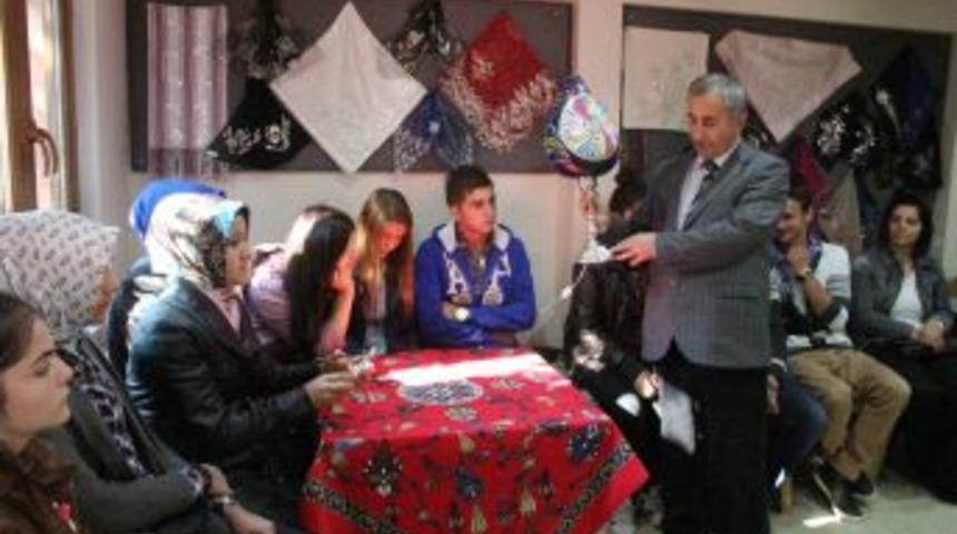 &Ouml;ğretmen ve &ouml;ğrencilerden proje kapsamında ziyaret