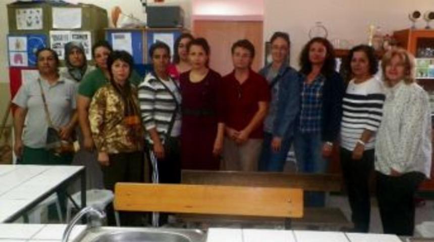 S&ouml;keli Kadınlara Meme Kanseri Bilgilendirmesi