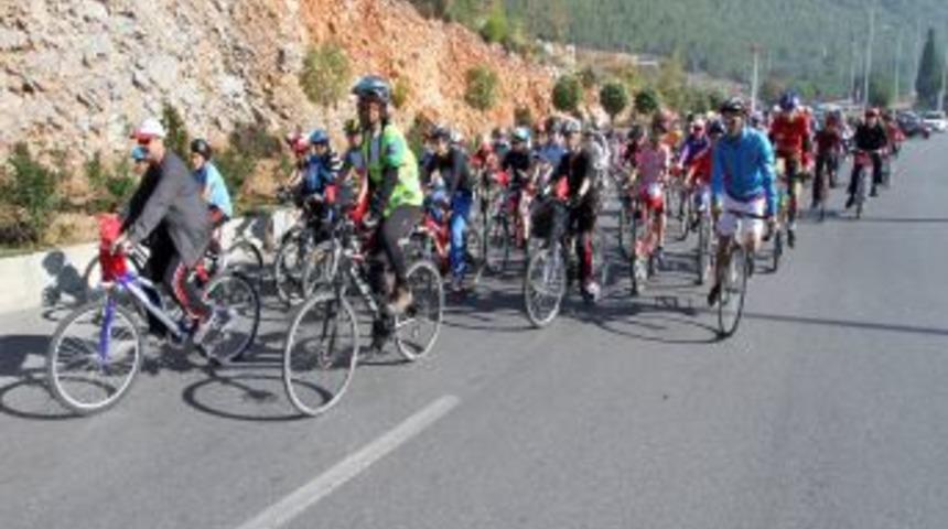 Muğla'da Pedallar Cumhuriyet I&ccedil;in &Ccedil;evrildi