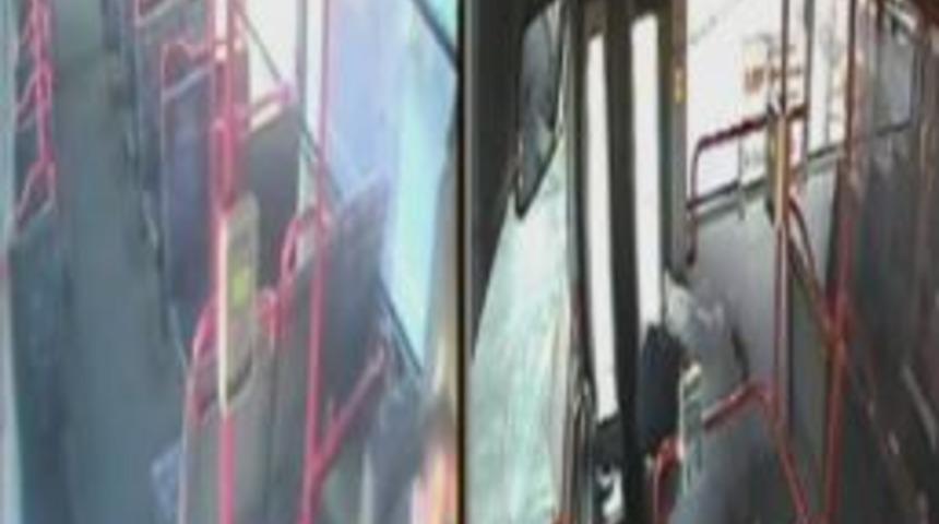 Taşlanan Otob&uuml;s&uuml;n G&ouml;r&uuml;nt&uuml;leri Ortaya &Ccedil;ıktı