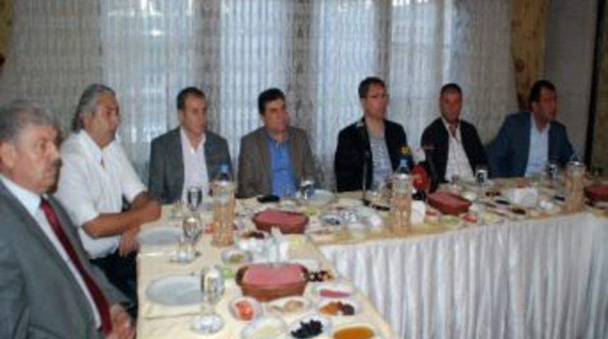 Şanlıurfaspor Kul&uuml;b&uuml; Basınla Bir Araya Geldi