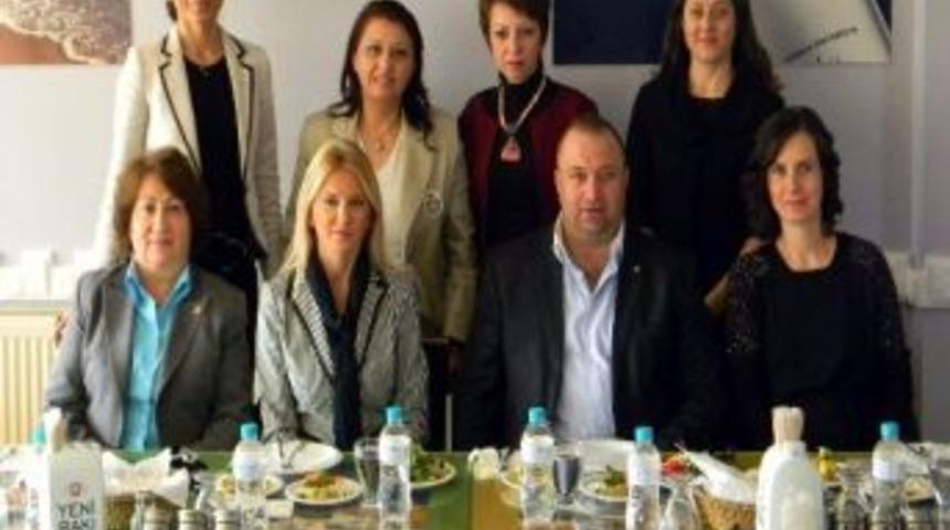 Kadın Girişimciler Susurluk'ta Toplandı