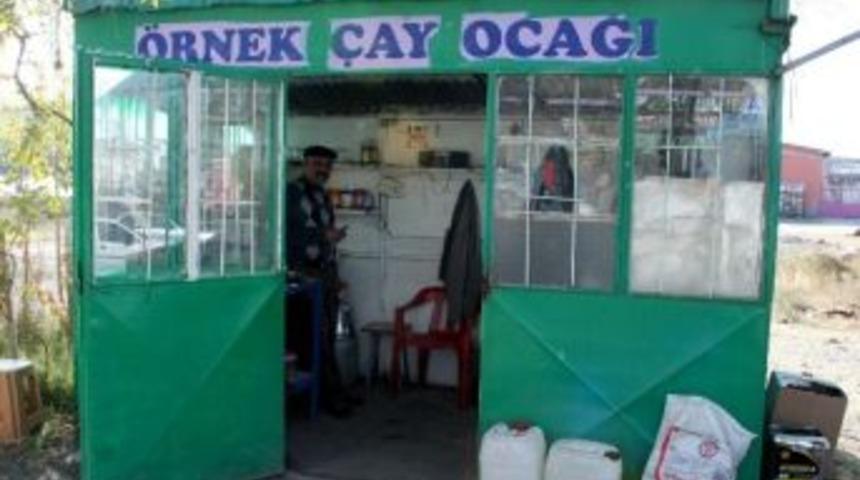 (&ouml;zel Haber) &Ccedil;aylar Telsizden