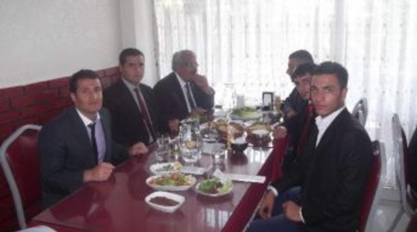 Sporculara Moral Yemeği Verildi