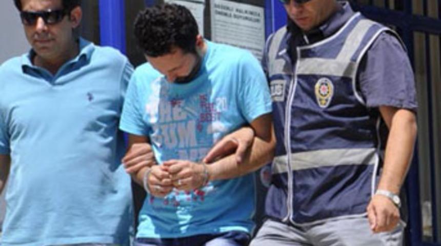 14 yıl &ouml;nceki intihar, evlatlık cinayeti &ccedil;ıktı