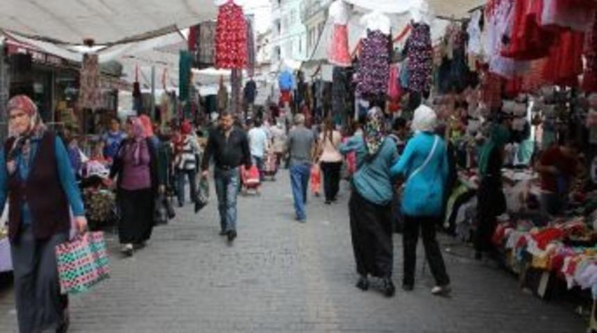 Devrek&rsquo;te Konfeksiyon Pazarı Kapalı Pazar Alanına Kurulacak