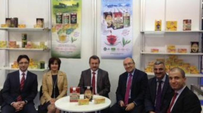 Ukrayna Halkı T&uuml;rk &Ccedil;ayını Sevdi