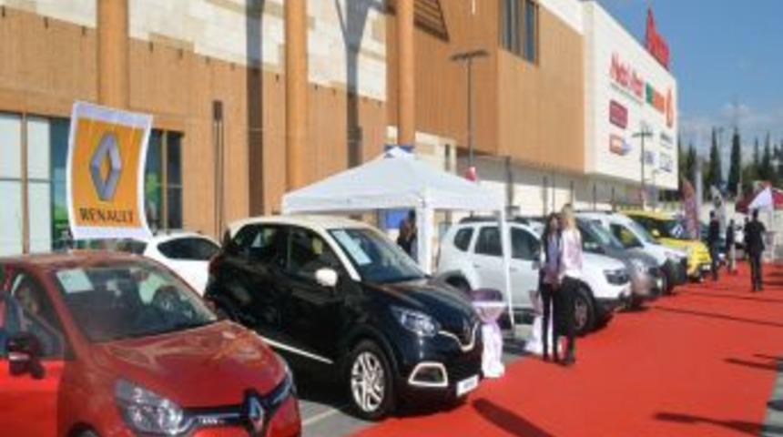 Kahramanmaraş&rsquo;ta Ilk Kez D&uuml;zenlenen Otomobil Fuarı B&uuml;y&uuml;k Ilgi G&ouml;rd&uuml;