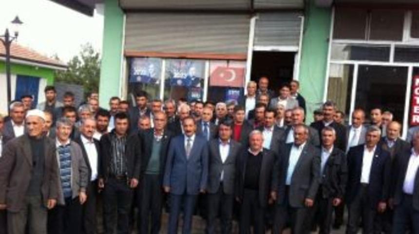 Cafer Kuşdoğan, Yazıhan Belediye Başkanlığı Aday Adaylığını A&ccedil;ıkladı