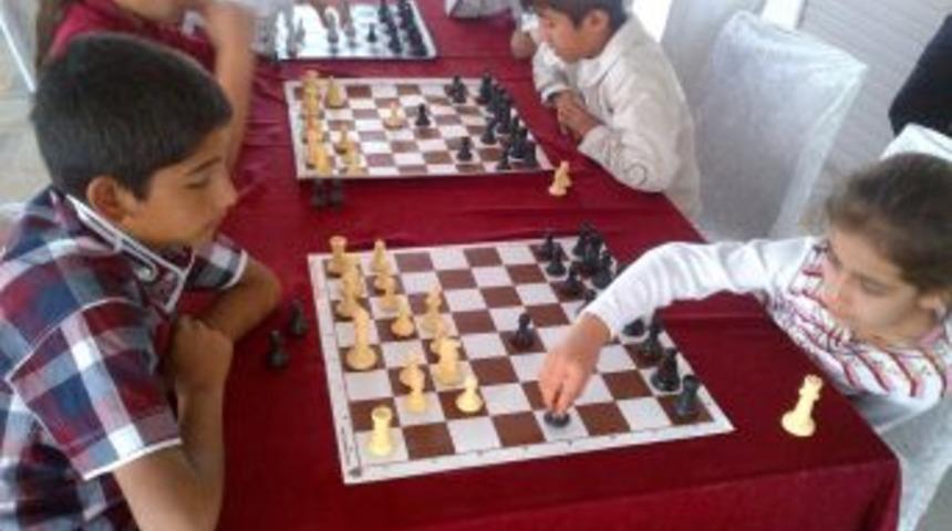 Cizre&rsquo;de Spor Ş&ouml;leni D&uuml;zenlendi