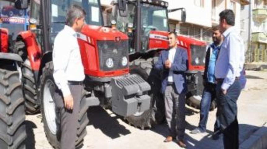 Yozgatlı Çiftçiler Tkdk Projeleriyle Traktörlerini Yeniliyor