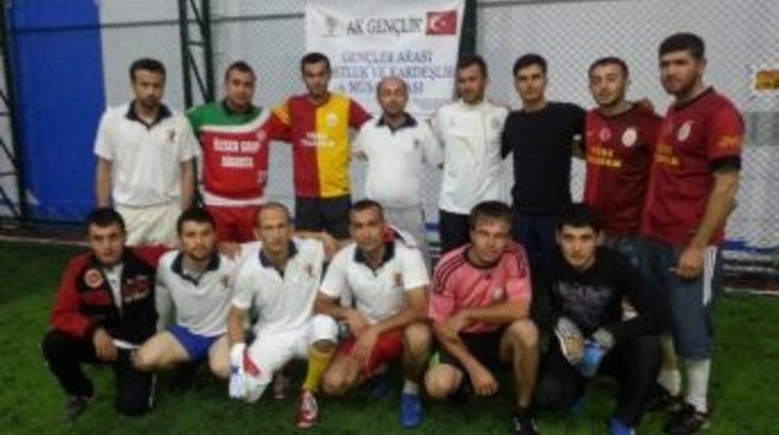 Ak Parti Osmaneli Gen&ccedil;lik Kollarından Dostluk Ve Kardeşlik M&uuml;sabakası