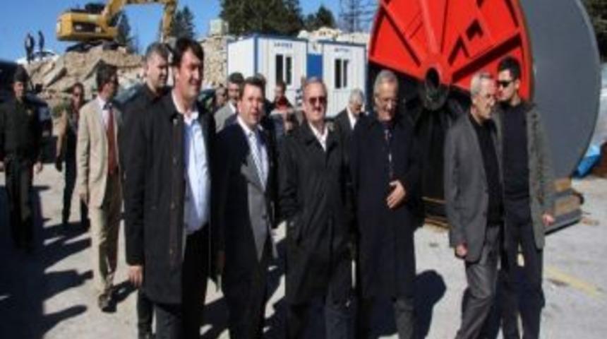 Uludağ'ın Kronik Meseleleri Yeni Vali İle Yeniden Masaya Yatırıldı