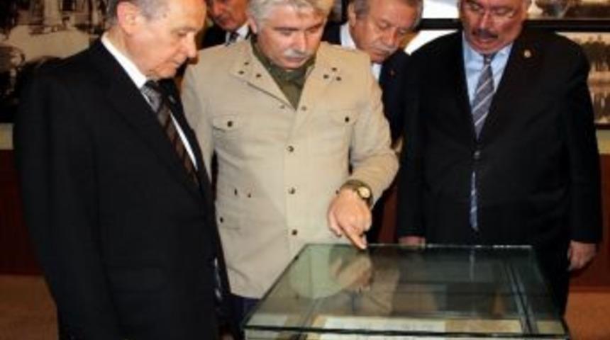 Mhp Lideri Bah&ccedil;eli Bandırma Gemisi&rsquo;ni Gezdi