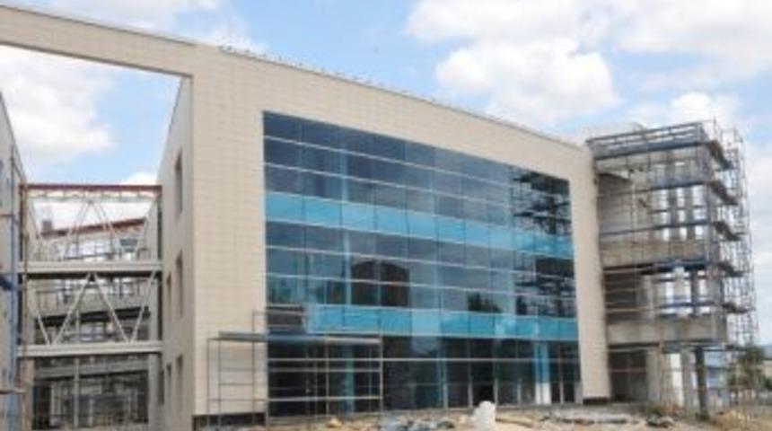 Yeni Devlet Hastanesi İnşaatı Tam Gaz