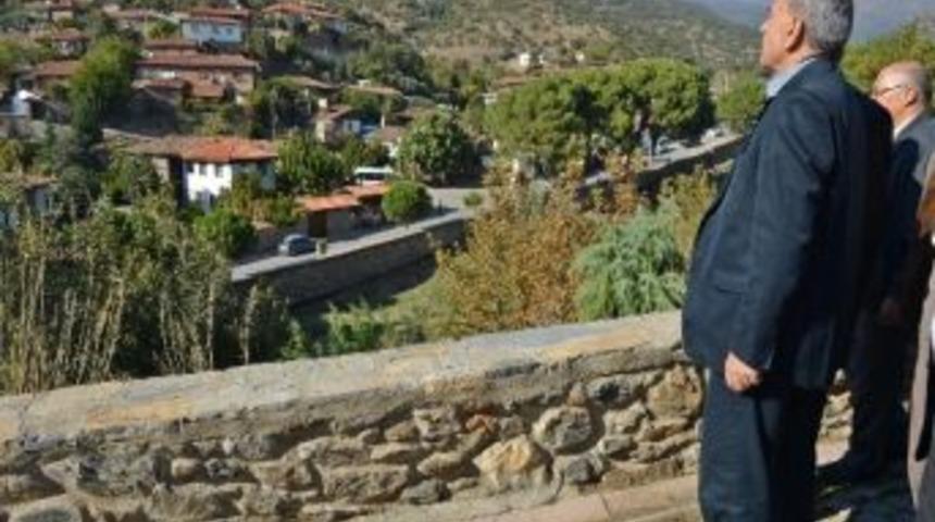 Başkan Aziz Kocaoğlu, Birgi'yi Ziyaret Etti