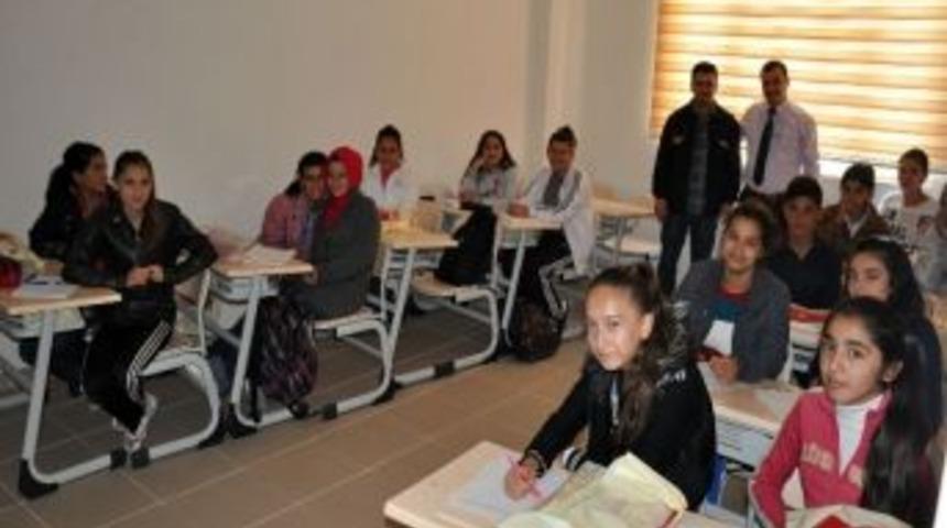 Yenibahar Okuma Salonunda Ders Zili &Ccedil;aldı