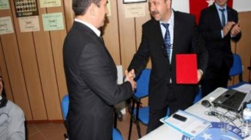 T&uuml;rk Haber-sen Sivas Şubesinde Kan Değişimi