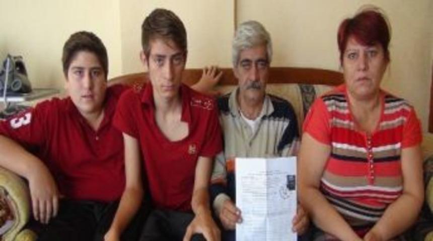 (&ouml;zel Haber) 25 Yıl Hizmet Ettiği Kıbrıs&rsquo;tan Kovuldu