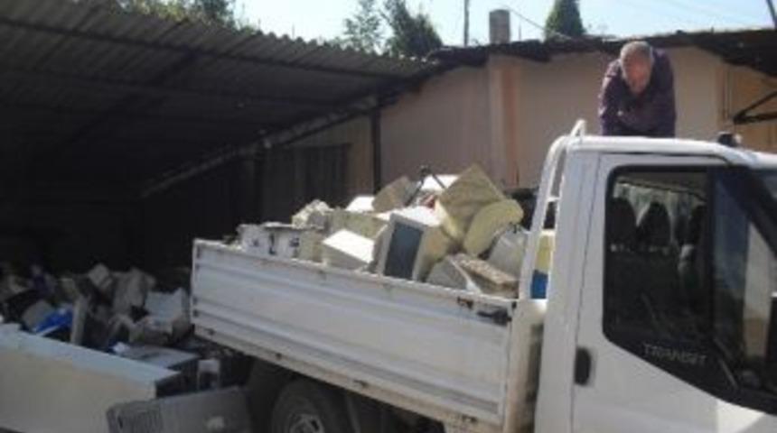 Belediye Elektronik Atık Topluyor