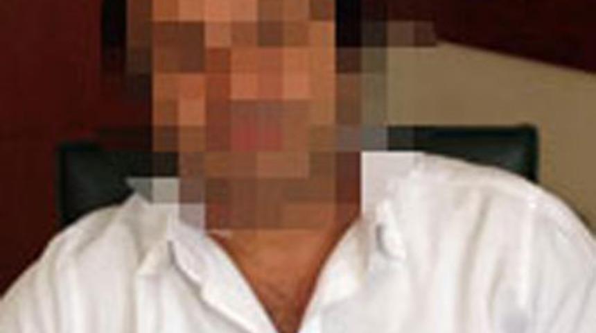 R&uuml;şvet&ccedil;i polis parayı tuvalete attı