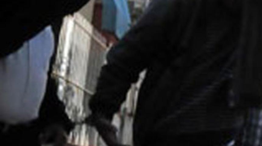 Baba-oğul el ele hapse