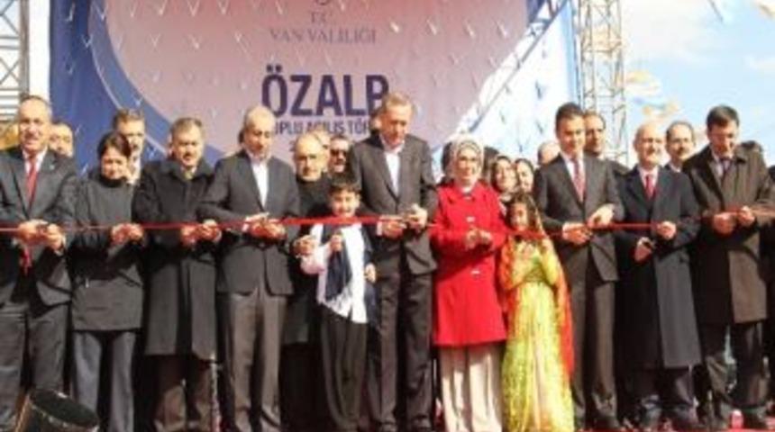 Başbakan Erdoğan, &Ouml;zalp&rsquo;te Konuştu