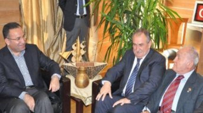 Hayırsever İşadamı Başbakan Yardımcısından Destek İstedi