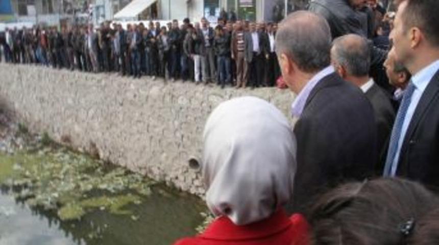 Başbakan Erdoğan&rsquo;dan &Ccedil;&ouml;p Tepkisi